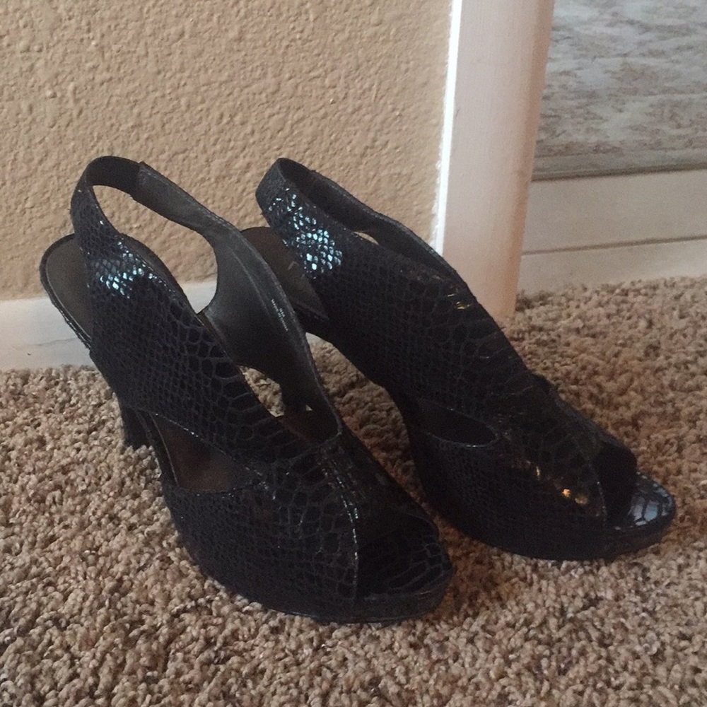 Moda Spana black heels